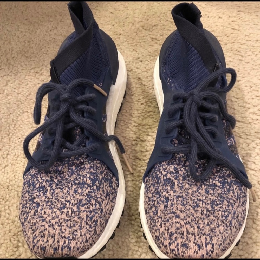 Women’s size 9.5 Adidas ultraboost